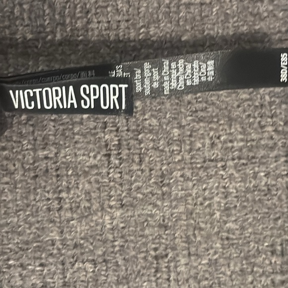 Victoria’s Secret Sport Incredible Sports Bra - Picture 3 of 4